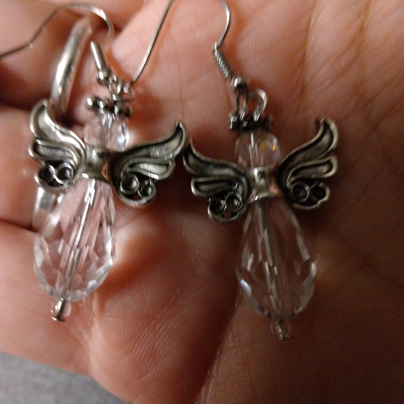 Nwot Angel Crystal Earrings - Picture 2 of 7